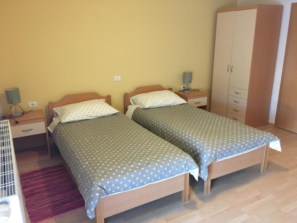 Guest House Okrepcevalnica Zemonska Vaga Ilirska Bistrica Εξωτερικό φωτογραφία