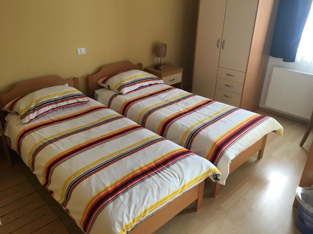 Guest House Okrepcevalnica Zemonska Vaga Ilirska Bistrica Εξωτερικό φωτογραφία