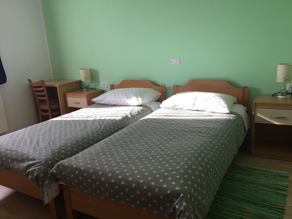Guest House Okrepcevalnica Zemonska Vaga Ilirska Bistrica Εξωτερικό φωτογραφία
